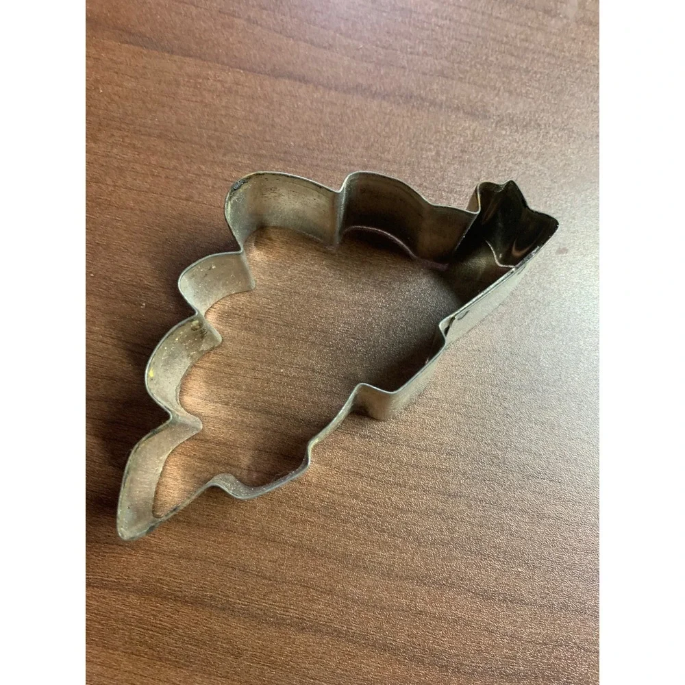 Vintage Dinosaur Metal Cookie Cutter Set Silver 6 Piece Prehistoric Shapes
